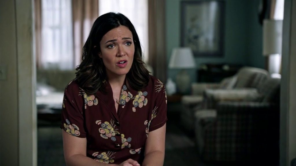 10 Things You Don't Know About Mandy Moore