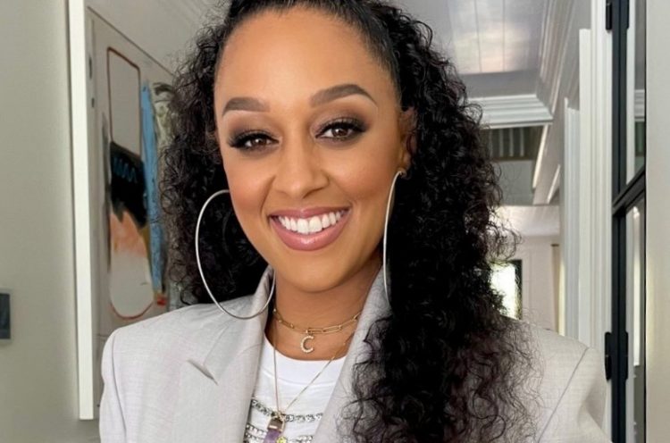 10 Things You Don&#8217;t Know About Tia Mowry and Her Husband