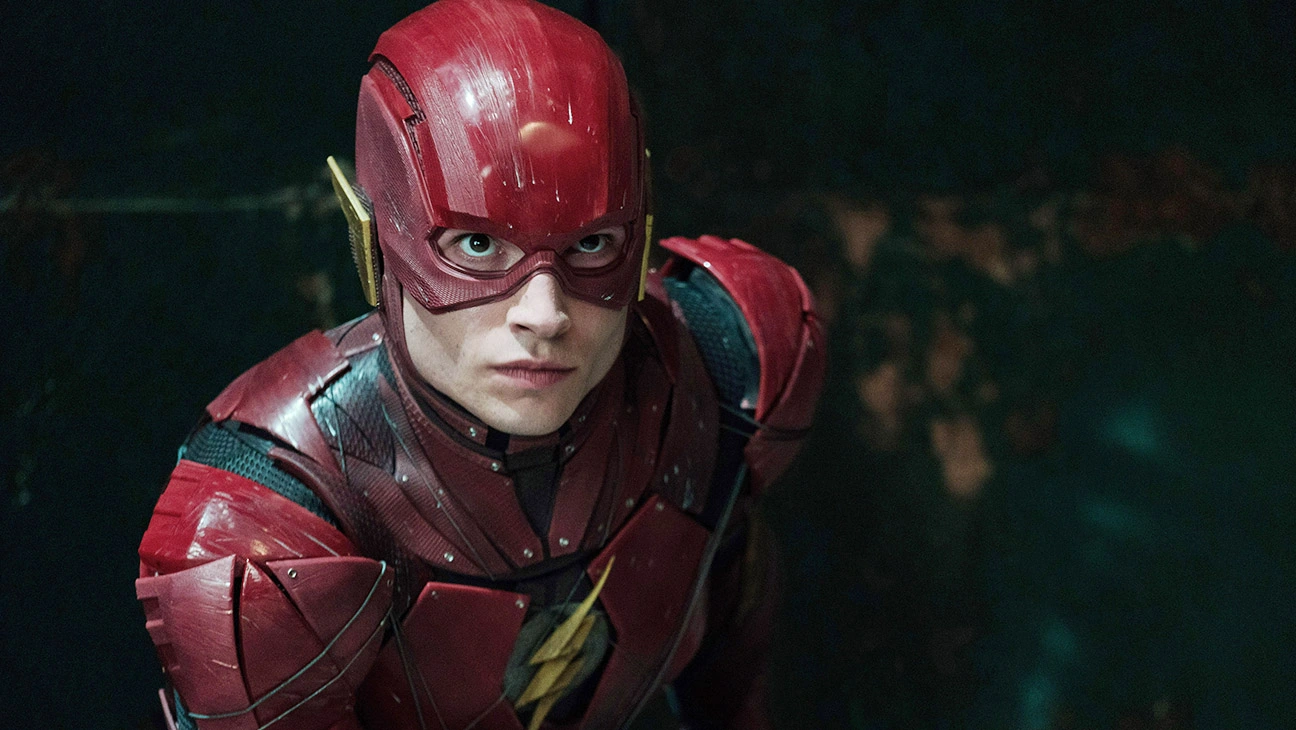 Warner Brothers Might Keep Ezra Miller as The Flash