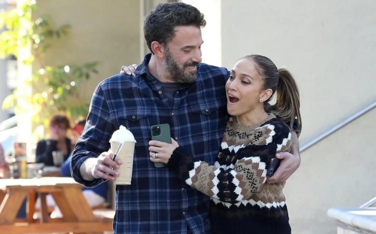 New Ben Affleck Photos Show Him Cheating On Dunkin&#8217; Donuts
