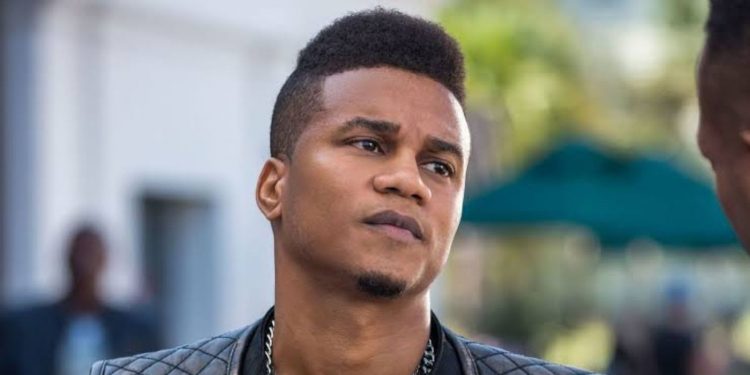 Cory Hardrict in Naked