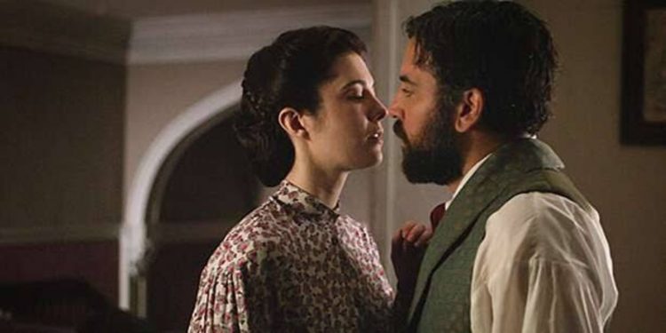 Josh Radnor in an episode of Mercy Street