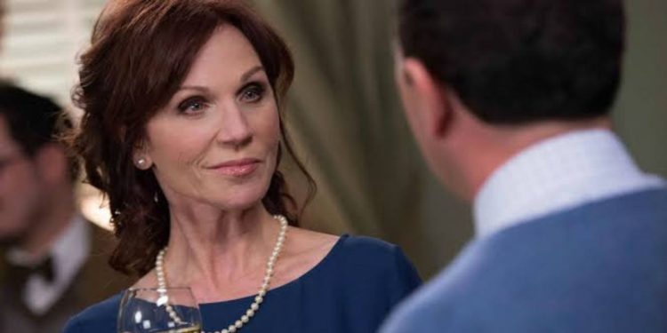 Marilu Henner in an episode of Brooklyn Nine-Nine