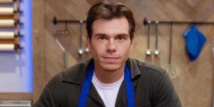 Matthew Lawrence in Worst Cooks In America