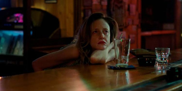 Andrea Riseborough in To Leslie