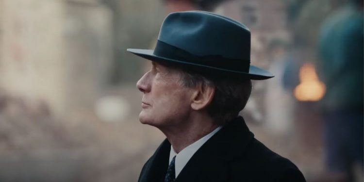 Bill Nighy in Living