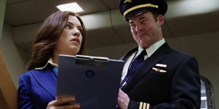 David Koechner in Snakes on a Plane