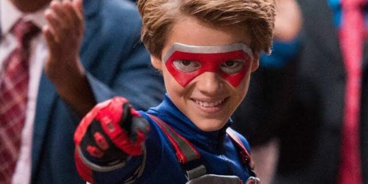 Jace Norman as Henry Danger