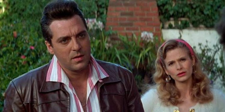 Tom Sizemore in Heart and Souls