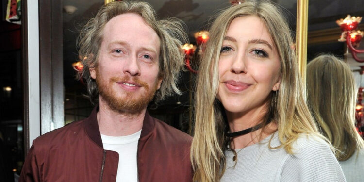 Heidi Gardner and Husband Zeb Wells