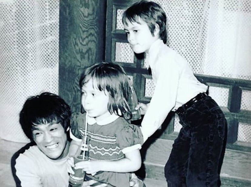Bruce Lee with kids Brandon and Shannon Lee