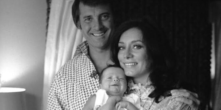 Lyle Waggoner and Sharon Kennedy