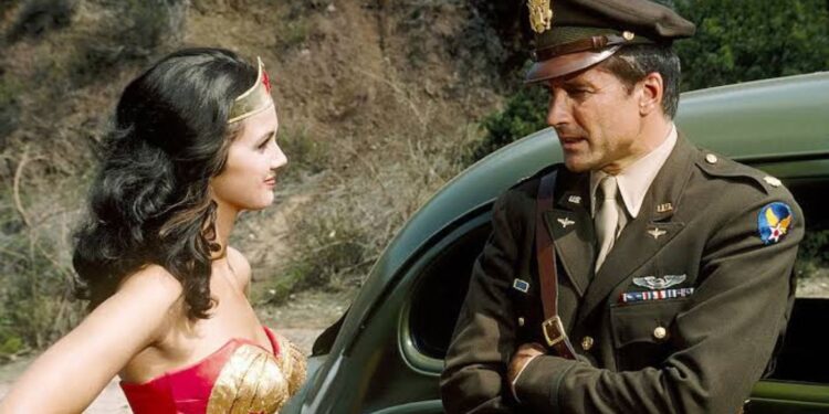 Lyle Waggoner as Steve Trevor with Wonder Woman