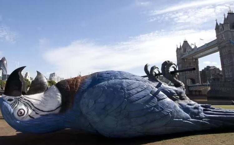 London&#8217;s 50-Foot Dead Parrot Attraction Honors Monty Python