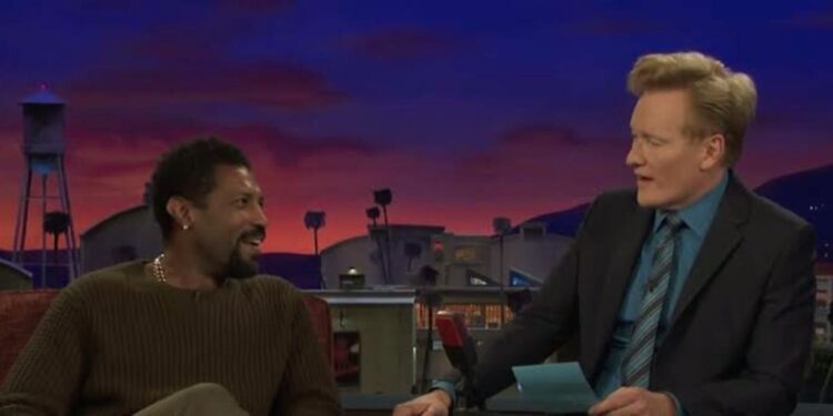 Deon Cole in Tonight Show with Conan O'Brien