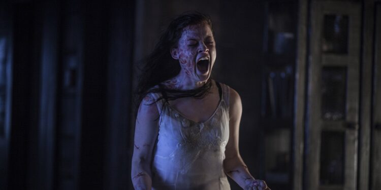 evil dead movies ranked - jane levy evil dead 2013