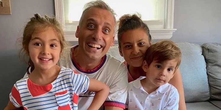 Bessy Gatto and Joe Gatto With Their Kids