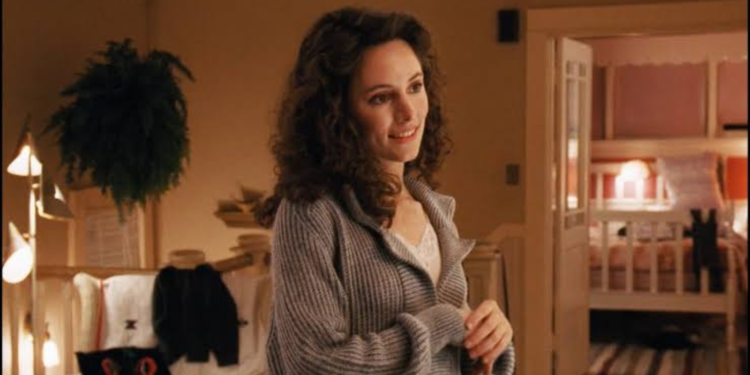 Madeleine Stowe as Maria McGuire in Stakeout