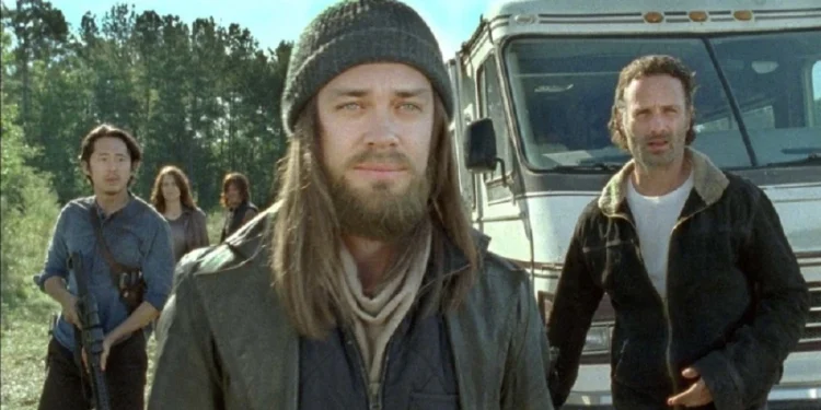 7 Things You Didn&#8217;t Know About The Walking Dead&#8217;s Tom Payne