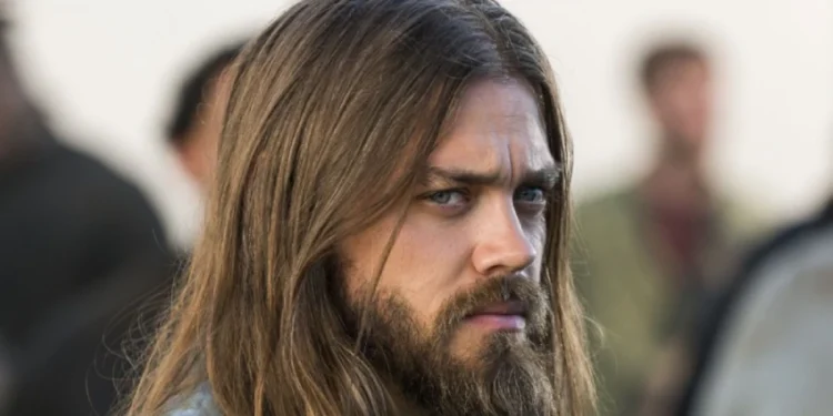 7 Things You Didn&#8217;t Know About The Walking Dead&#8217;s Tom Payne