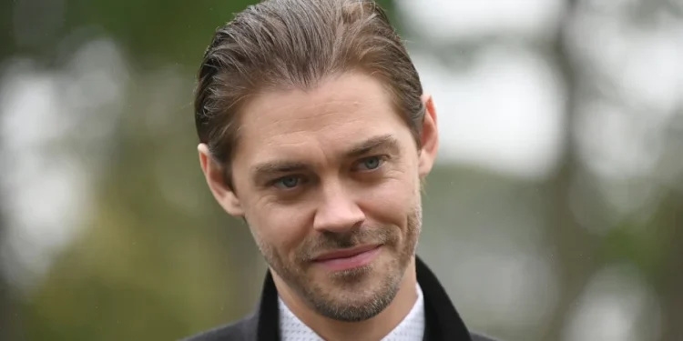 7 Things You Didn&#8217;t Know About The Walking Dead&#8217;s Tom Payne