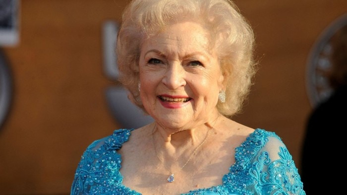 Betty White in the beloved sitcom The Golden Girls - actors began their careers later in life