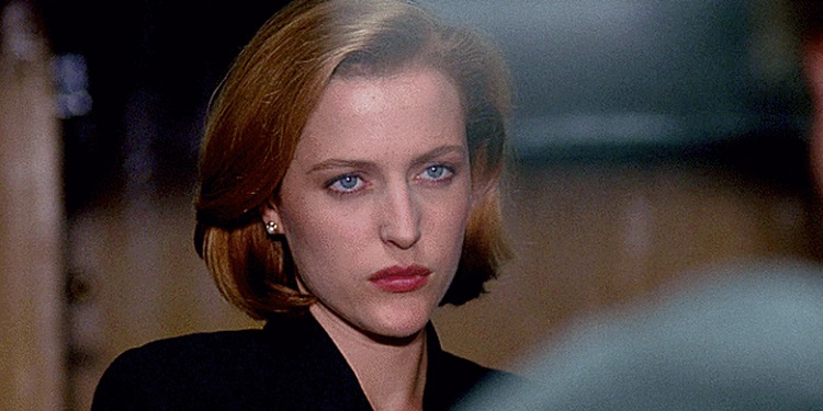 Gillian Anderson in X Files