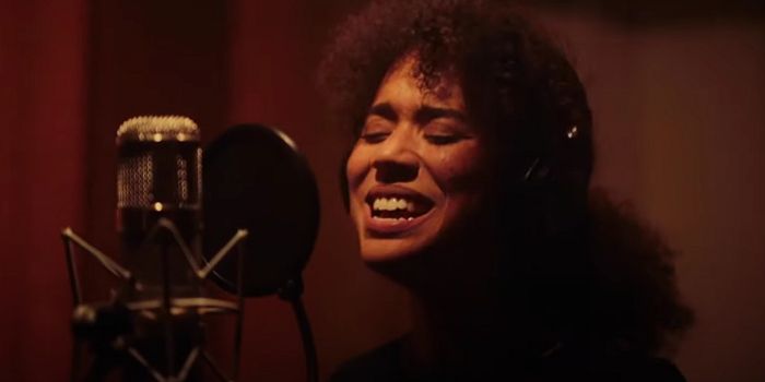 6 Things You Didn&#8217;t Know About Yellowjackets&#8217; Jasmin Savoy Brown