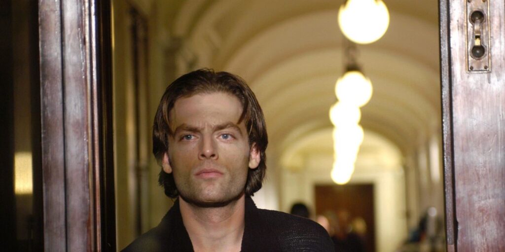 9 Things You Didn’t Know About Angel’s In America’s Justin Kirk