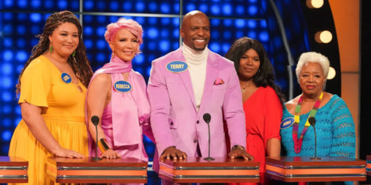 Azriel Crews with family on Celebrity Family Feud