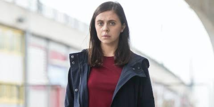 Bel Powley in Informer