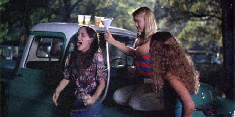 Renée Zellweger in Dazed and Confused (1993)