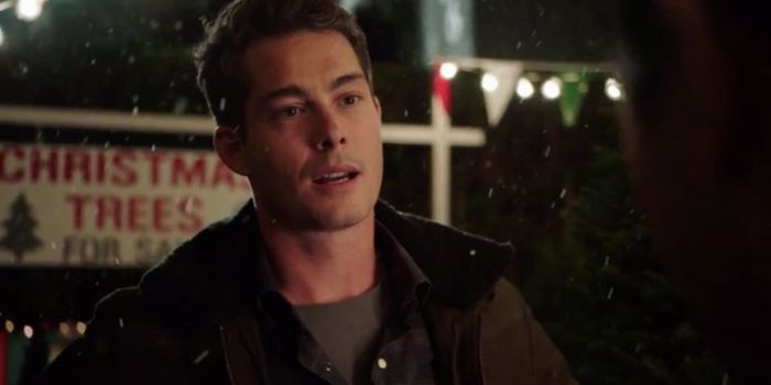 Brian Hallisay on 9-1-1