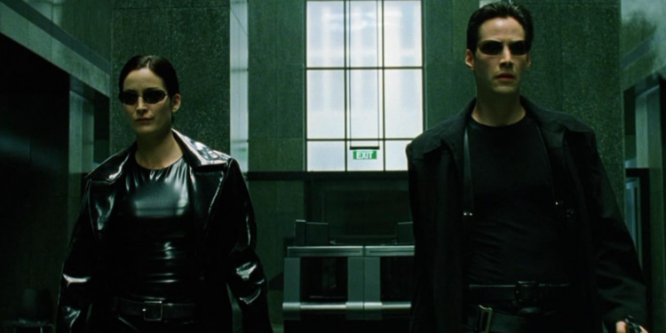 Keanu Reeves and Carrie-Anne Moss in The Matrix (1999)