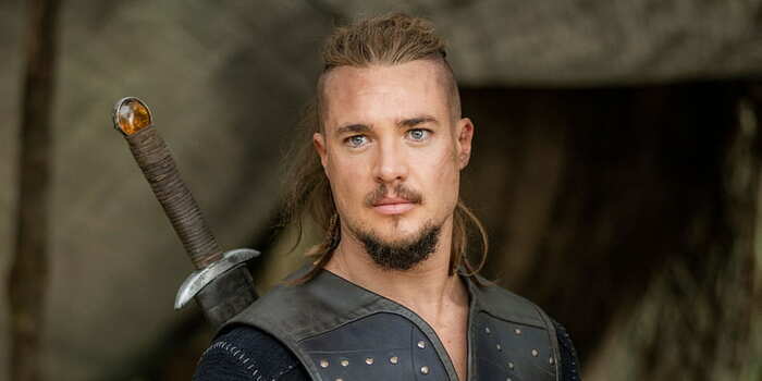 Alexander Dreymon 2 