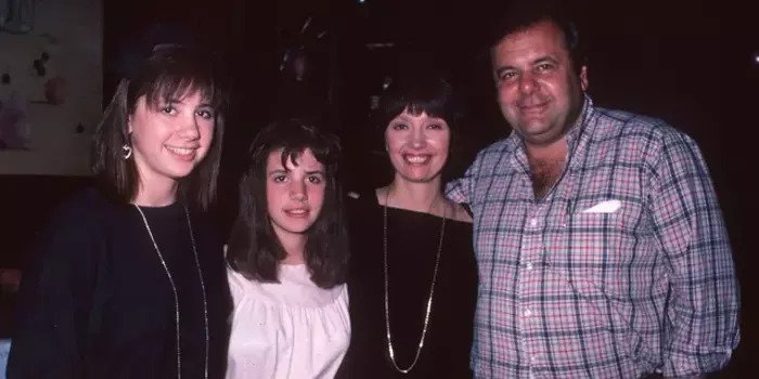 Amanda Sorvino: 10 Things You Didn&#8217;t Know About Paul Sorvino&#8217;s Daughter