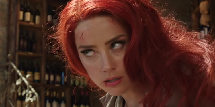 Amber Heard as Vera in Aquaman.