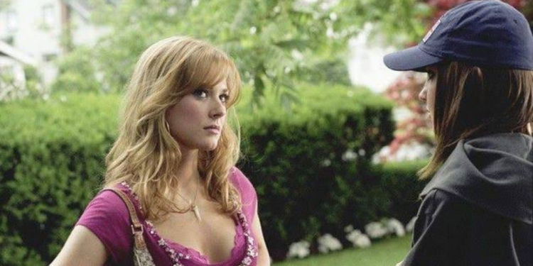 Alexandra Breckenridge as Monique Valentine in  She's the Man cast