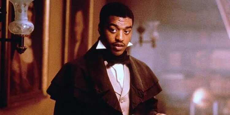 Chiwetel Ejiofor in Amistad