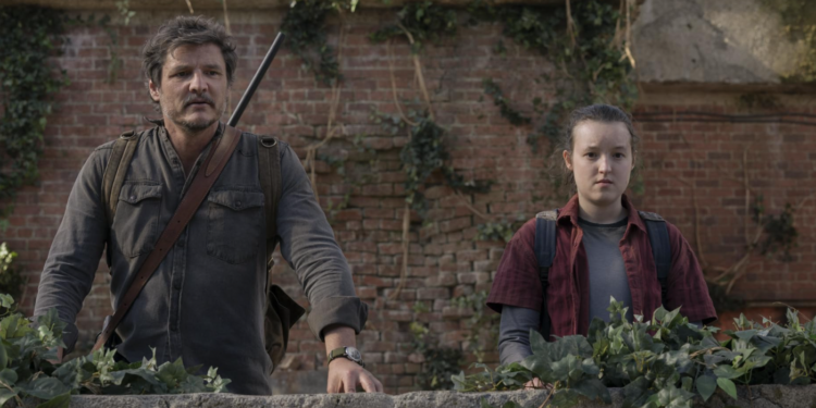 Pedro Pascal and Bella Ramsey in The Last of Us (2023)