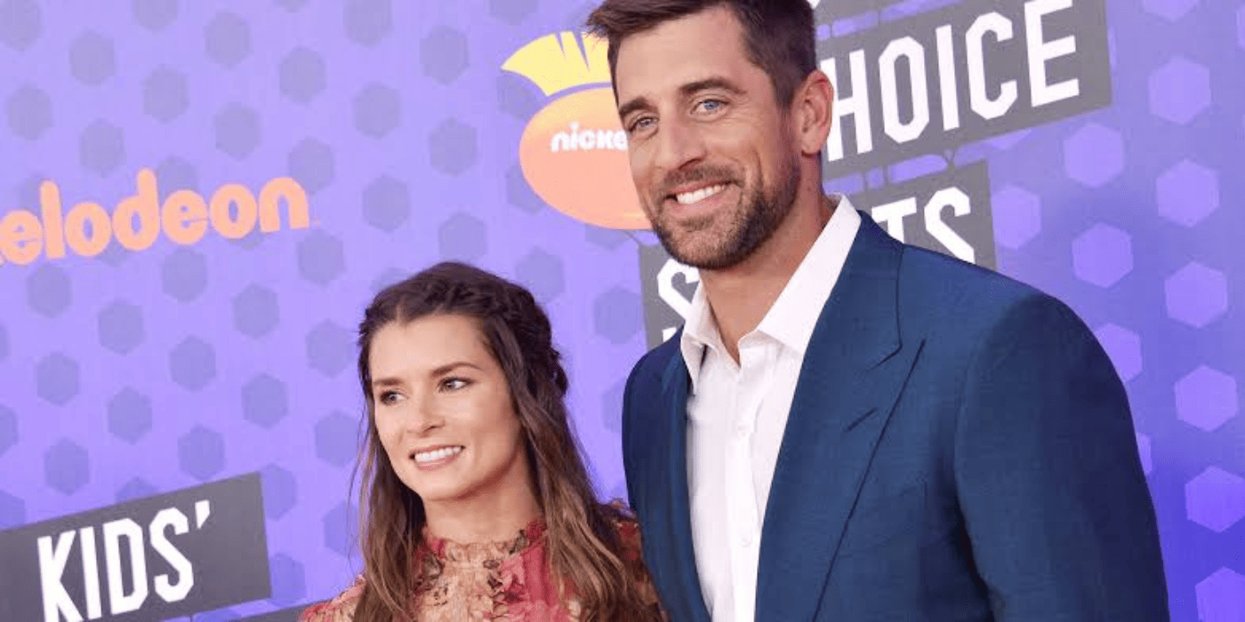 Aaron Rodgers Love Life From Engagement To New Romance Tvovermind