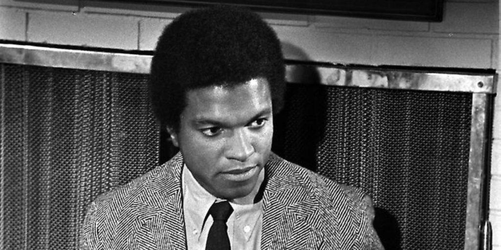 Billy Dee Williams: A Journey Through His Iconic Roles - TVovermind