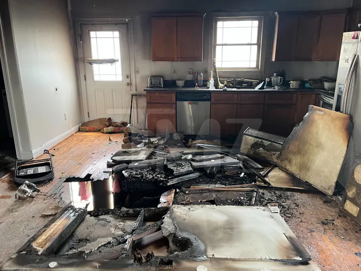 Bonnie Chapman: Loses Home and Six Pets In House Fire