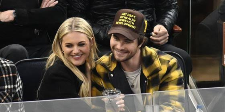 Chase Stokes and Kelsea Ballerini