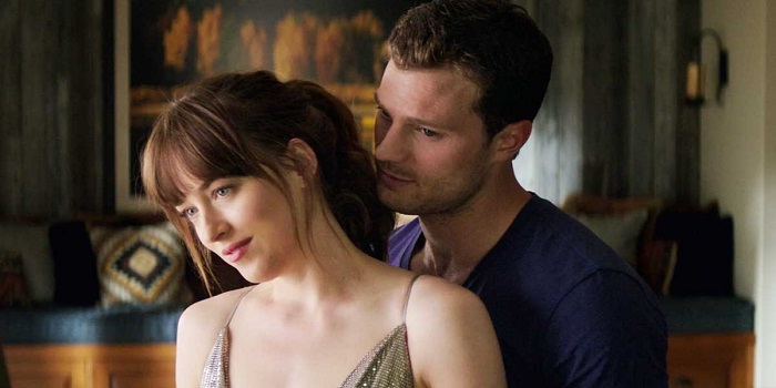 Dakota and Jamie in the movie