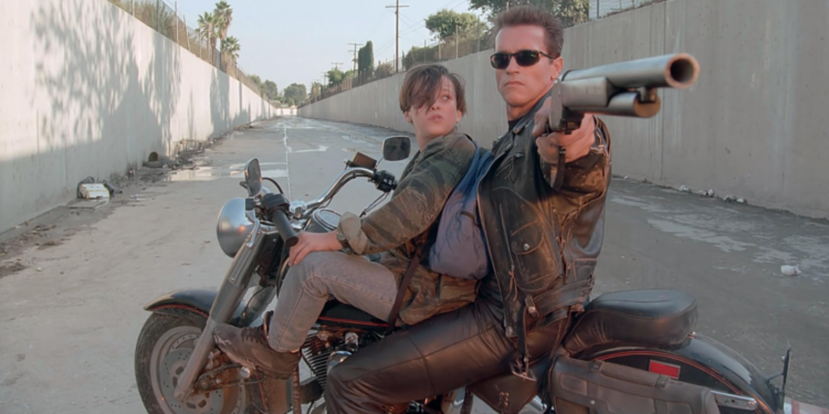 Arnold Schwarzenegger and Edward Furlong in Terminator 2: Judgment Day (1991)