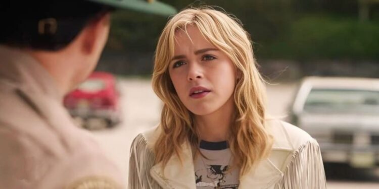 Kiernan Shipka as Jamie Hughes in Totally Killer