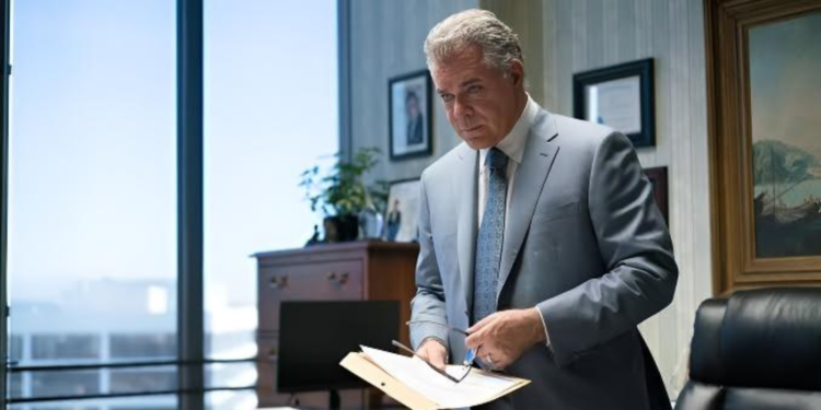 Ray Liotta in Marriage Story (2019)