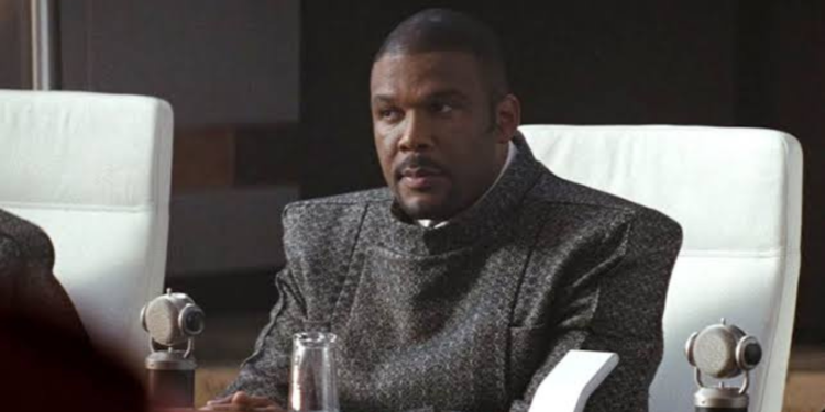 Tyler Perry in Star Trek (2009)