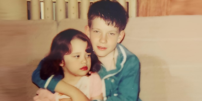 Dylan McDermott and his sister Robin